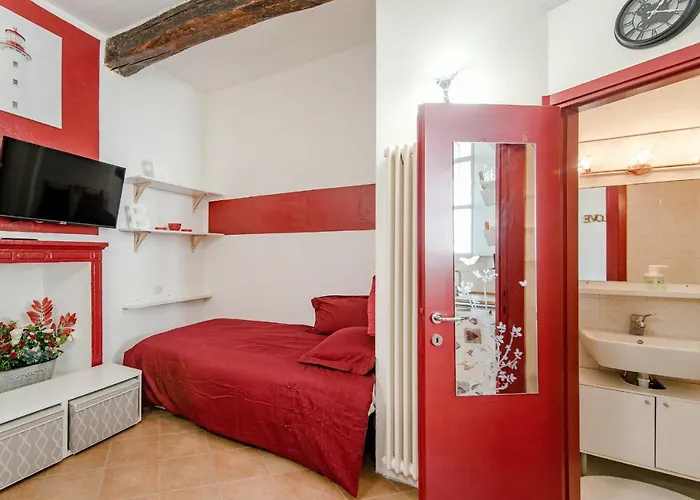 Red Passion Cernobbio